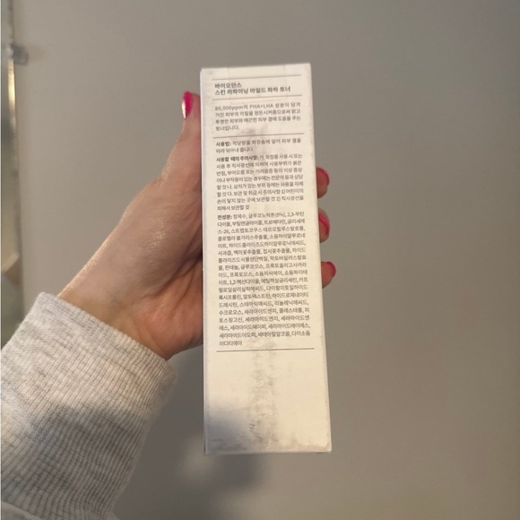 White Skin Refining Mild PHA Toner - Picture 4 of 4